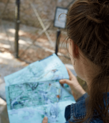 Brochures et plans de ville