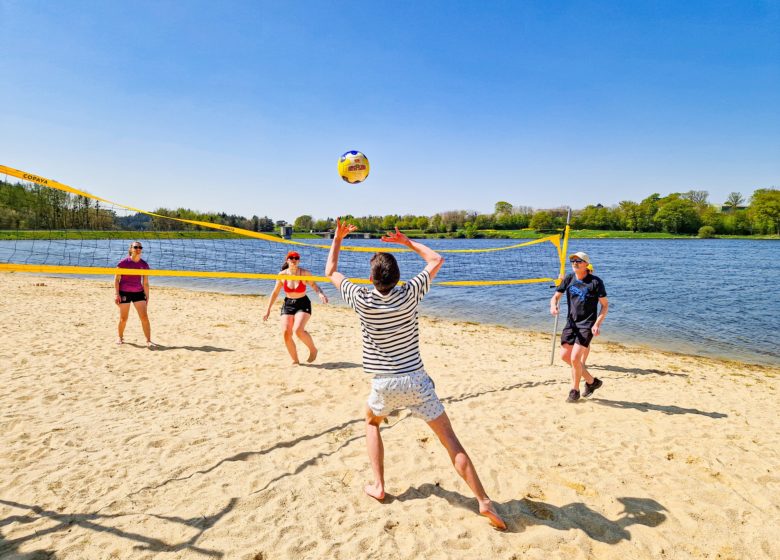 Activités terrestres à la base de loisirs de la Haute-Vilaine