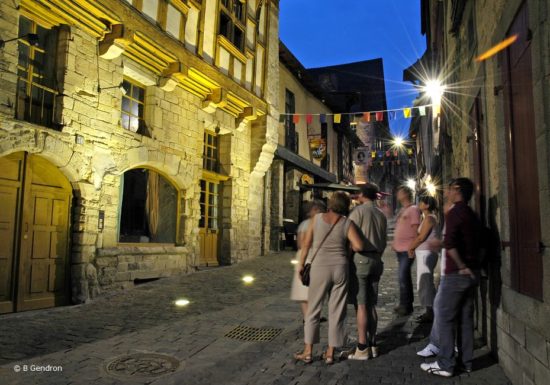 Balade inquiétante et mystérieuse dans Vitré (groupes)