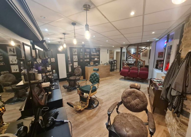 1952 INC Barber Tattooshop