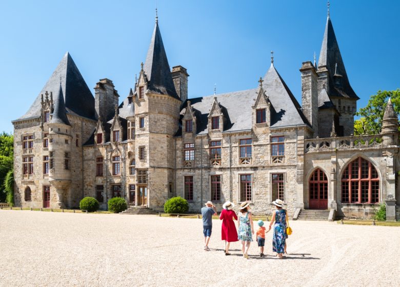 © ©Vitré Communauté - Mathieu Le Gall Visite commentée du parc du château de Bois Cornillé (groupes)