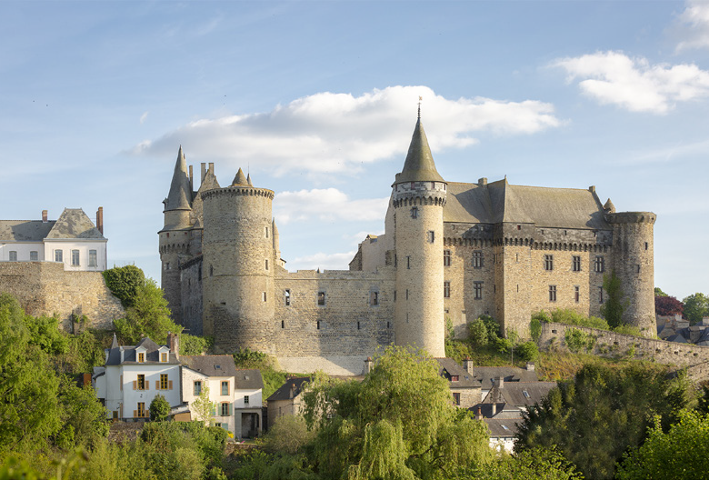 Visites-découvertes de l&rsquo;été : Du château des barons à la cité des marchands